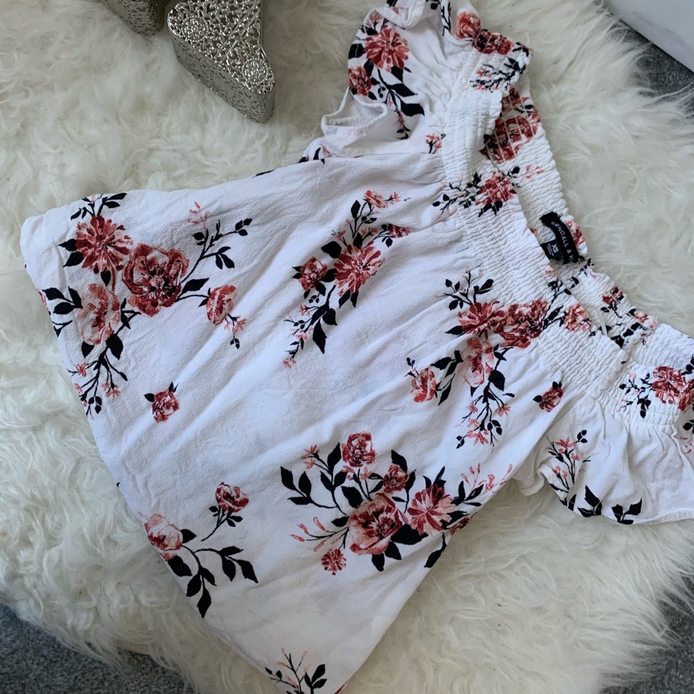 Kendall & Kylie off the shoulder floral top